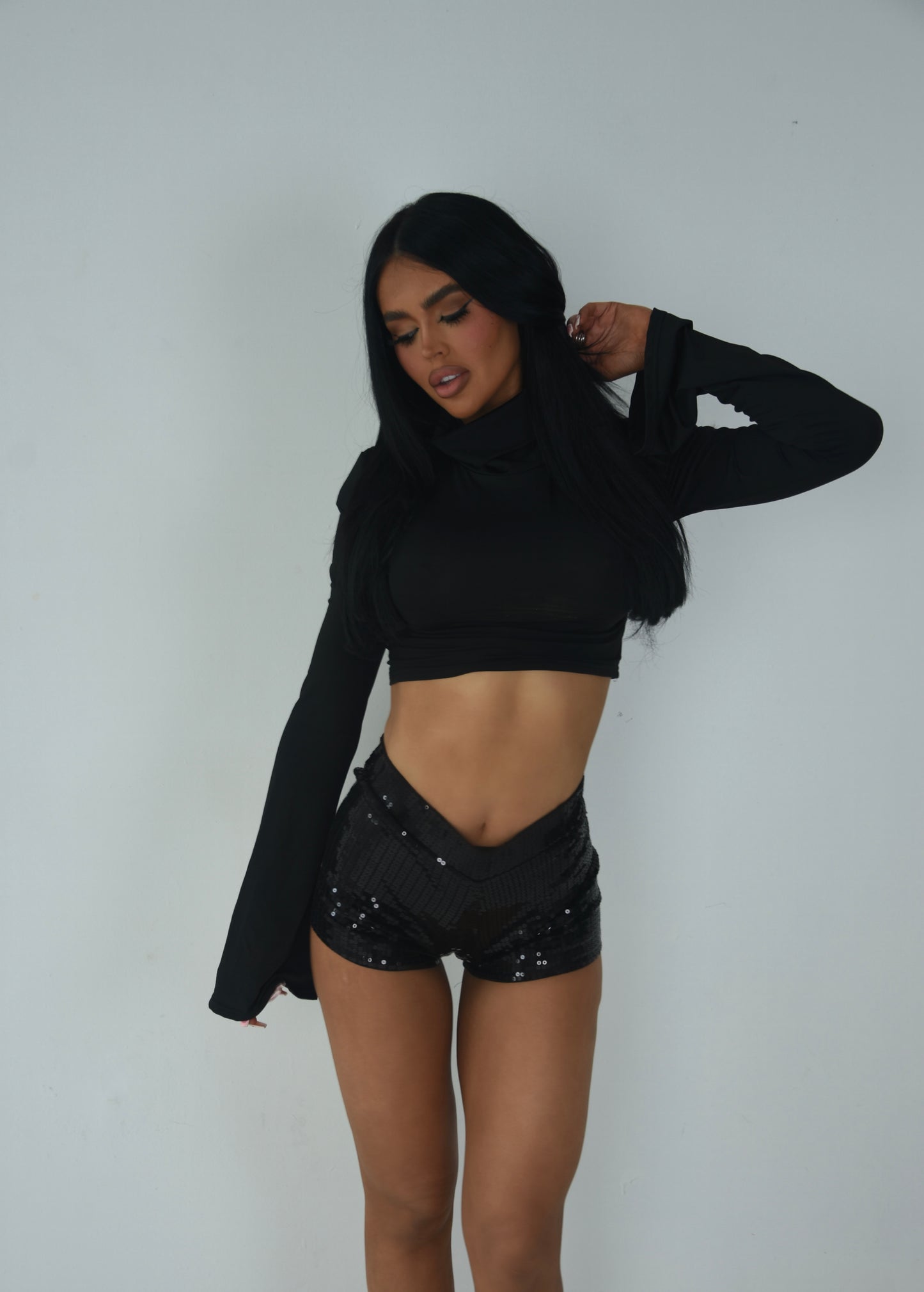 ‘ELLE’ SEQUIN KNICKER SHORTS- BLACK