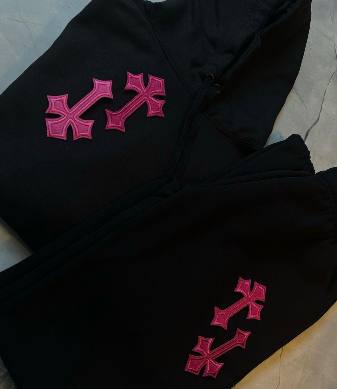 ‘CROSSED OUT’ HOODIE- BLACK & FUSCHIA